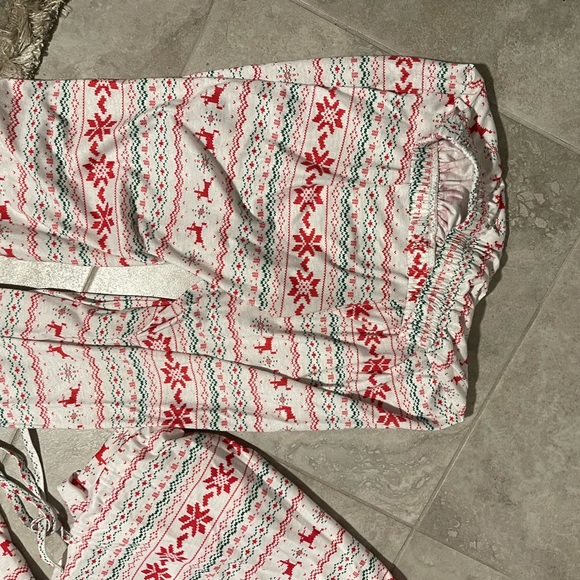 Christmas pajama pant and long sleeve top - Picture 3 of 4